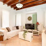 Ferienhaus Ouranias House