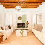 Holiday home Ouranias House