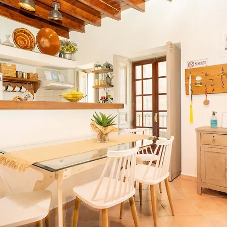 Ouranias House Feriehus