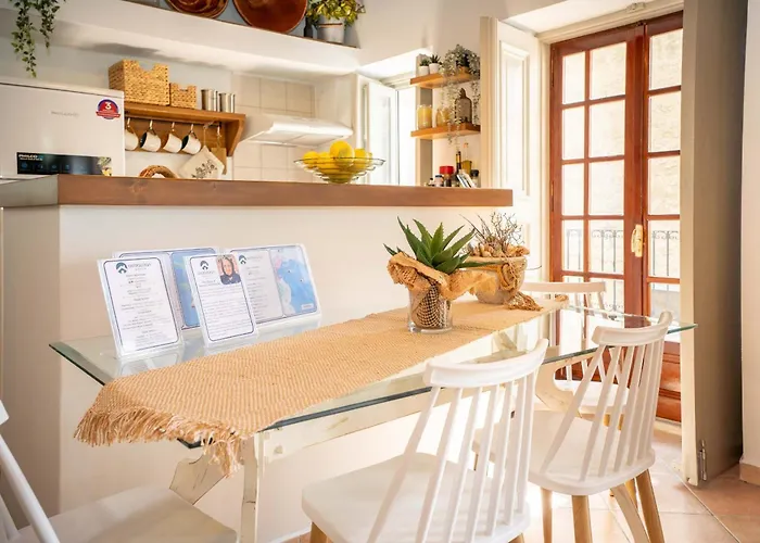 Ouranias House 펜션 *