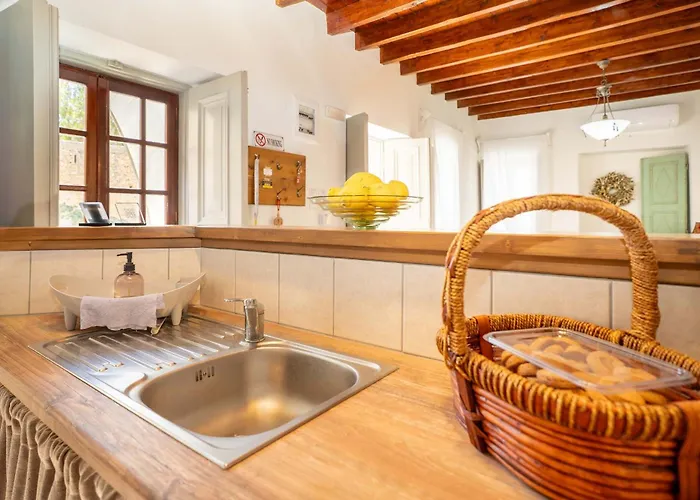 Ouranias House 펜션 Kálymnos